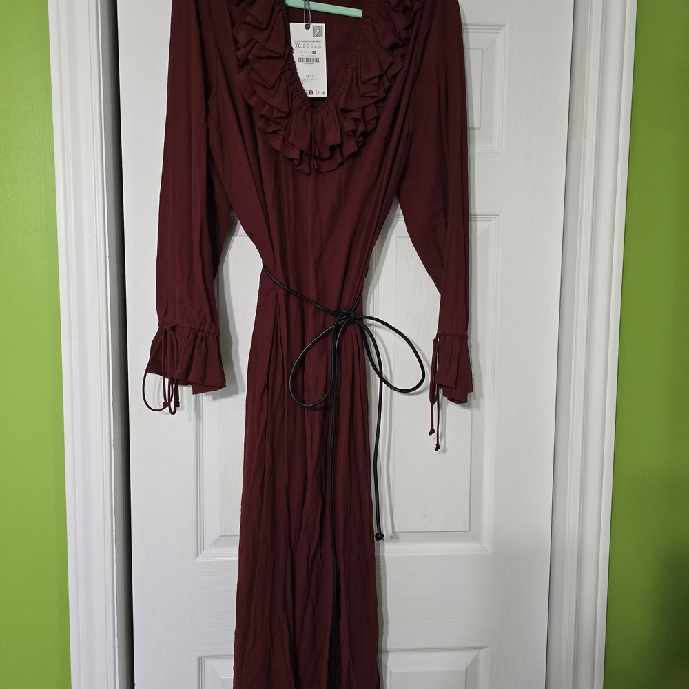 Elegant Burgundy Ruffle Dress
